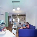 Hotel The 3*