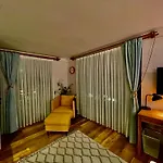 Hotel The