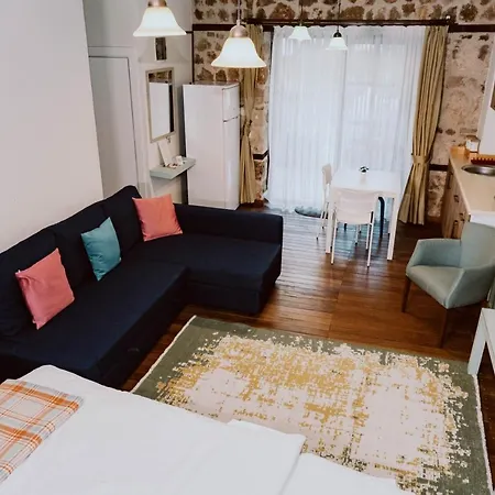Hotell The Suite Apart Hotel 3*