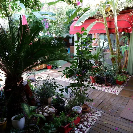 The Suite Apart Hotel 3*